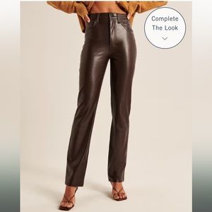 Vegan Leather 90s Straight Pants